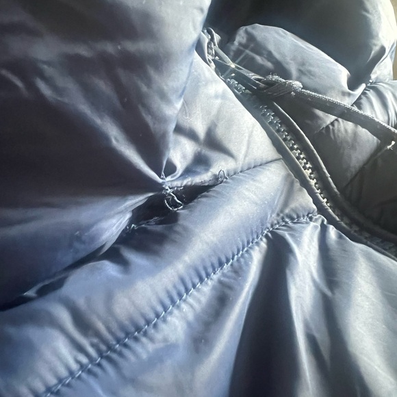 Mini Boden Blue Camouflage Puffer Hoodie Vest 8/9Y - Picture 7 of 7